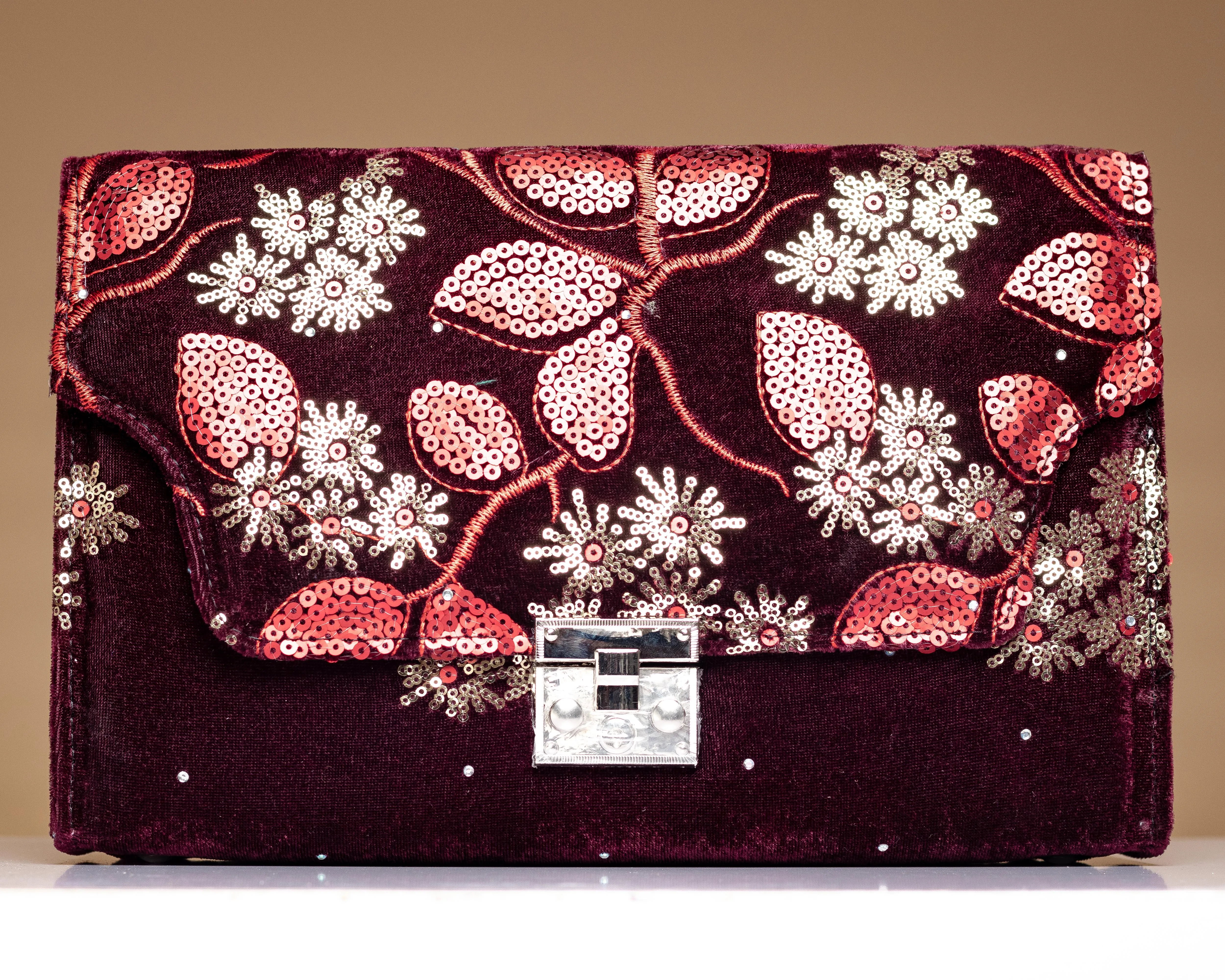 Ademide Sequined handbag (Wine)