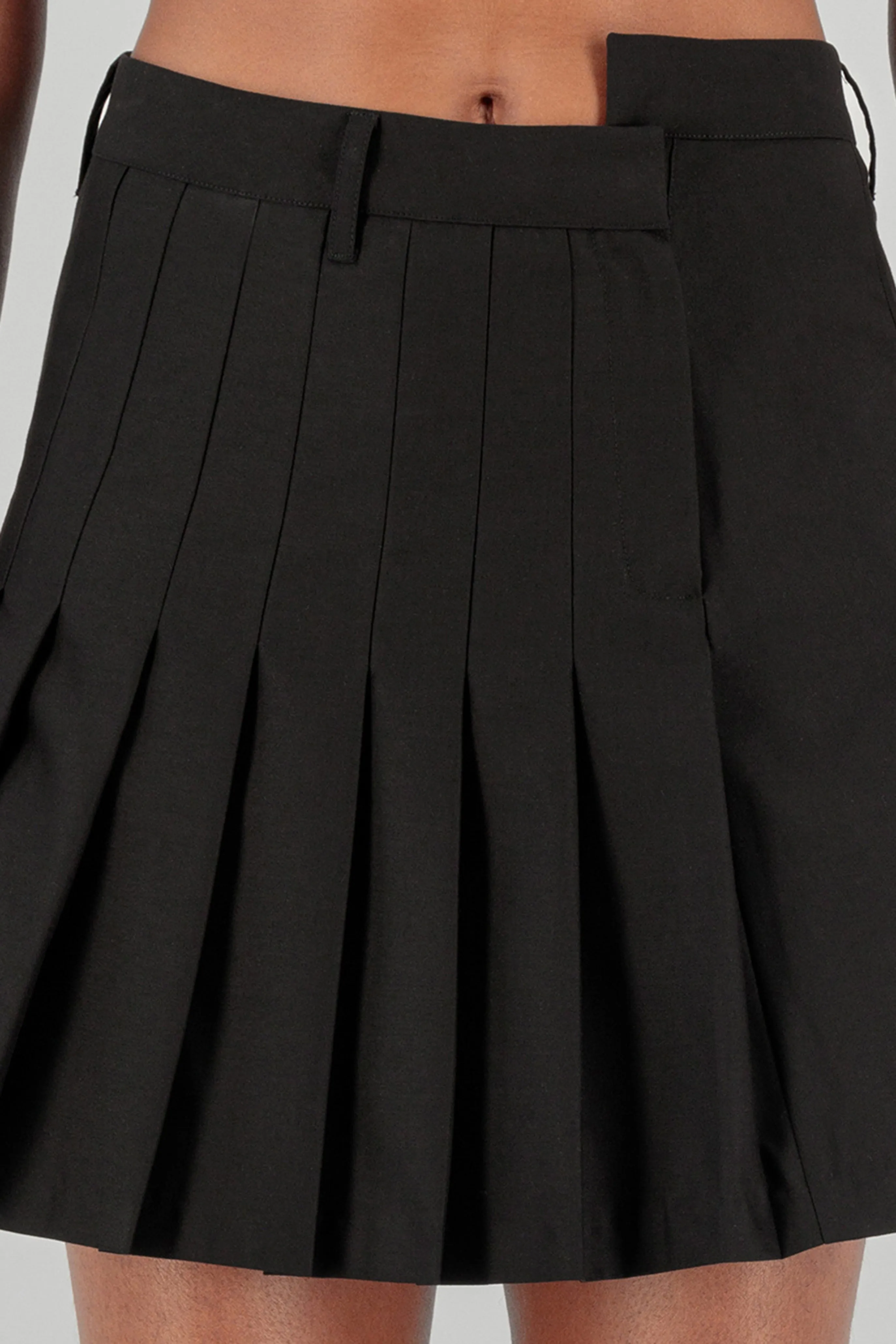 HALF PLEATED MINI SKIRT