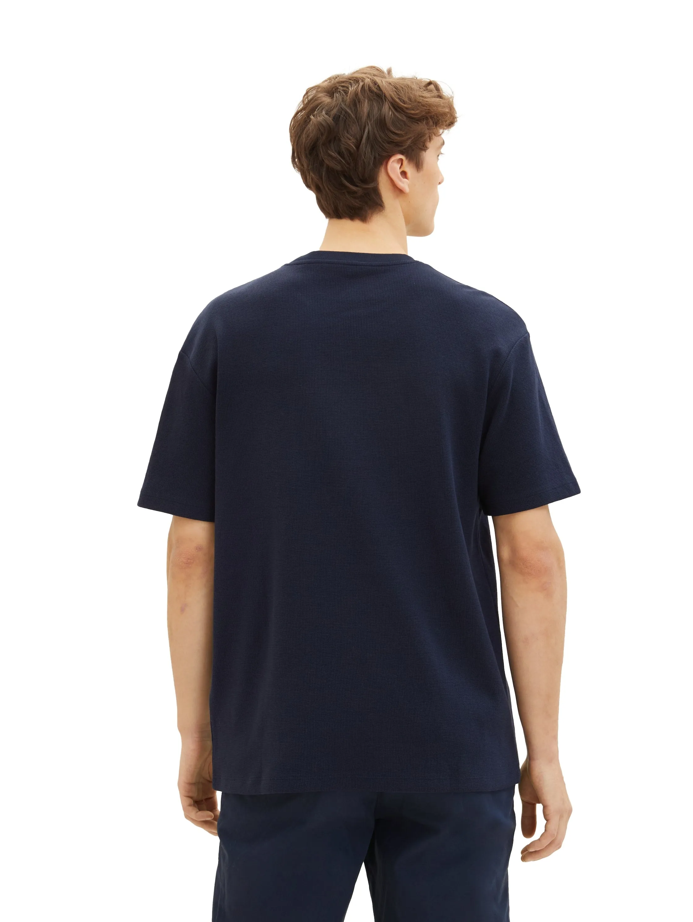 RELAXED STRUCTURED T-SHIRT