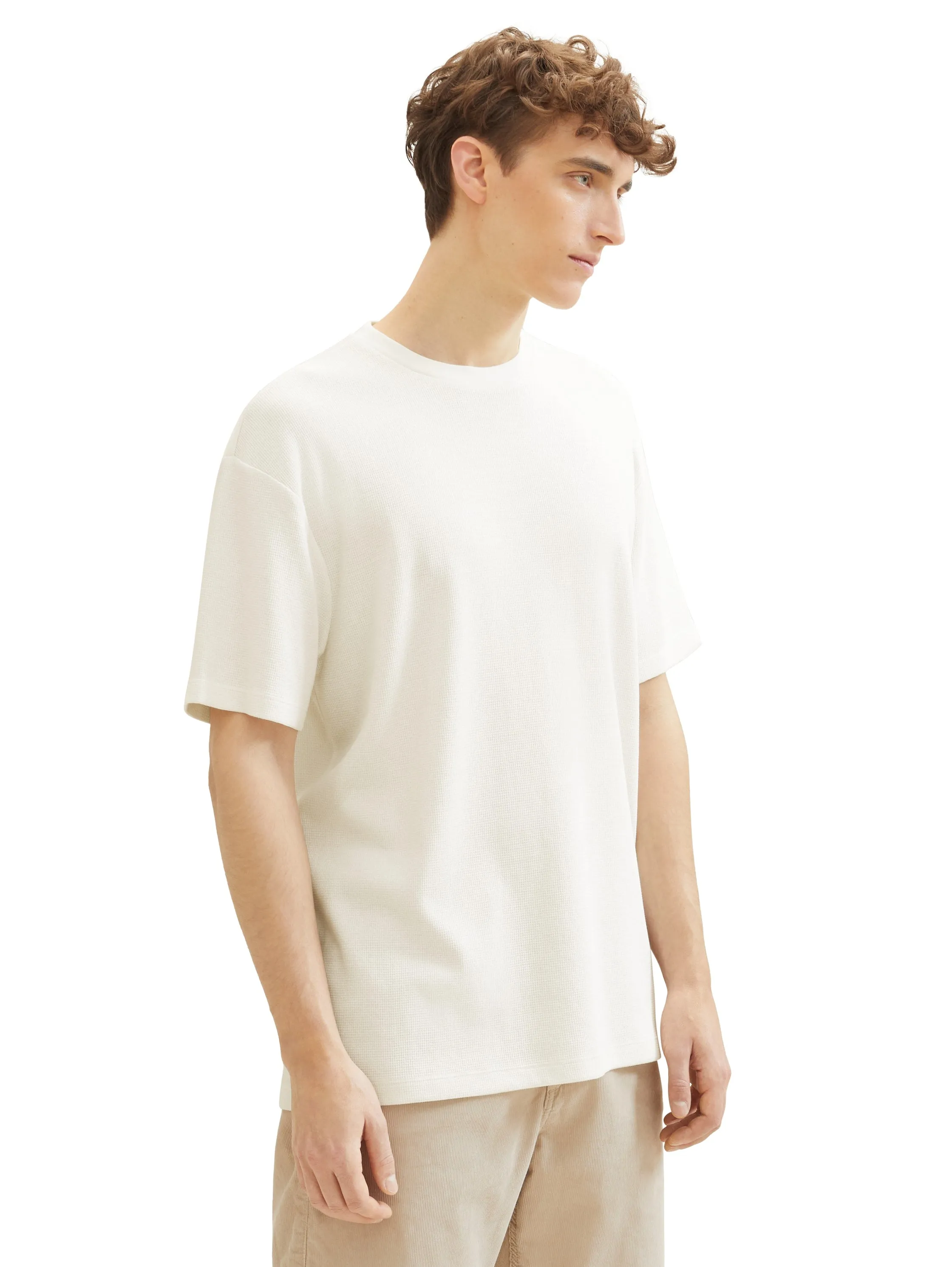 RELAXED STRUCTURED T-SHIRT